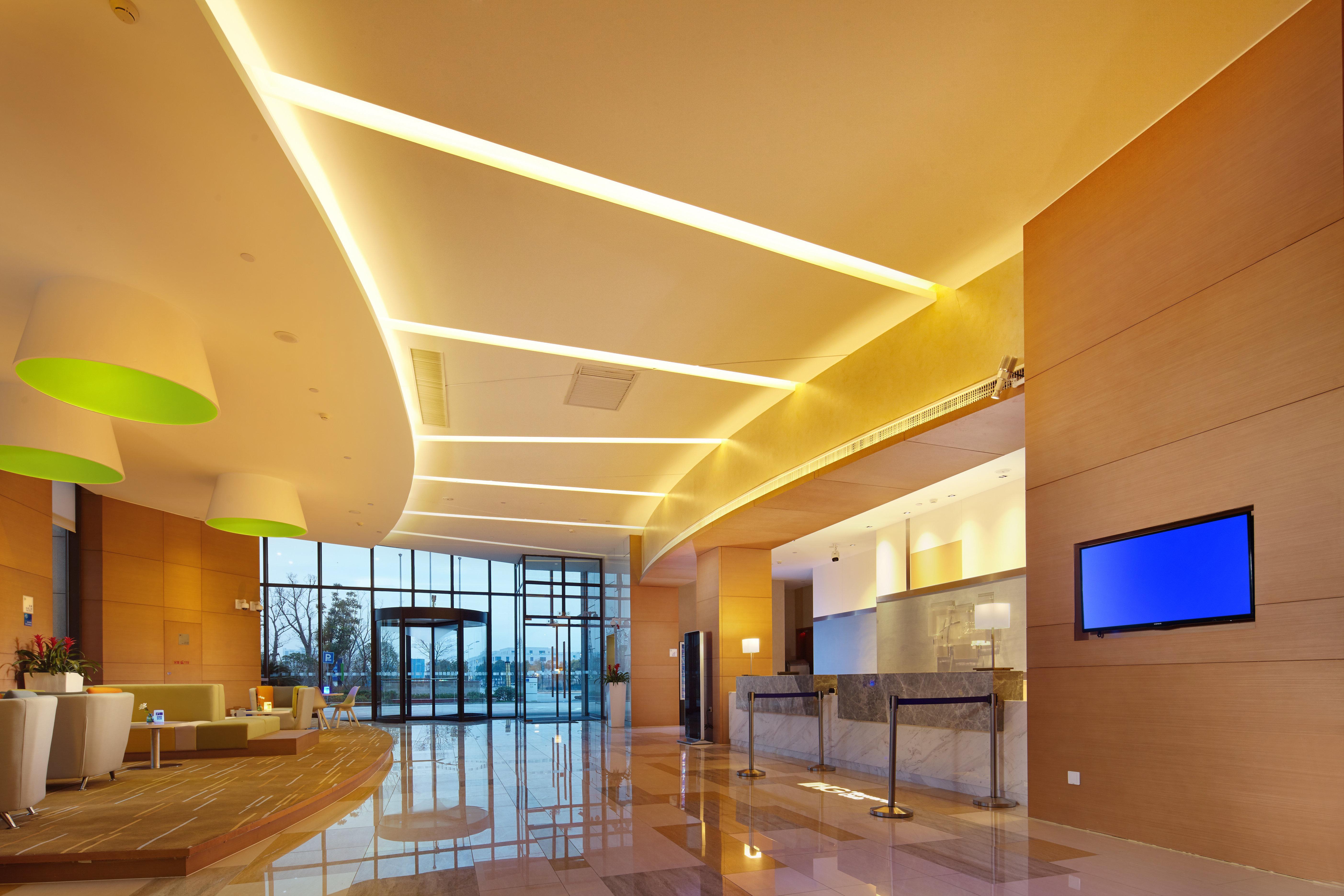 Holiday Inn Express Shanghai Jiading Industry Park By Ihg Buitenkant foto