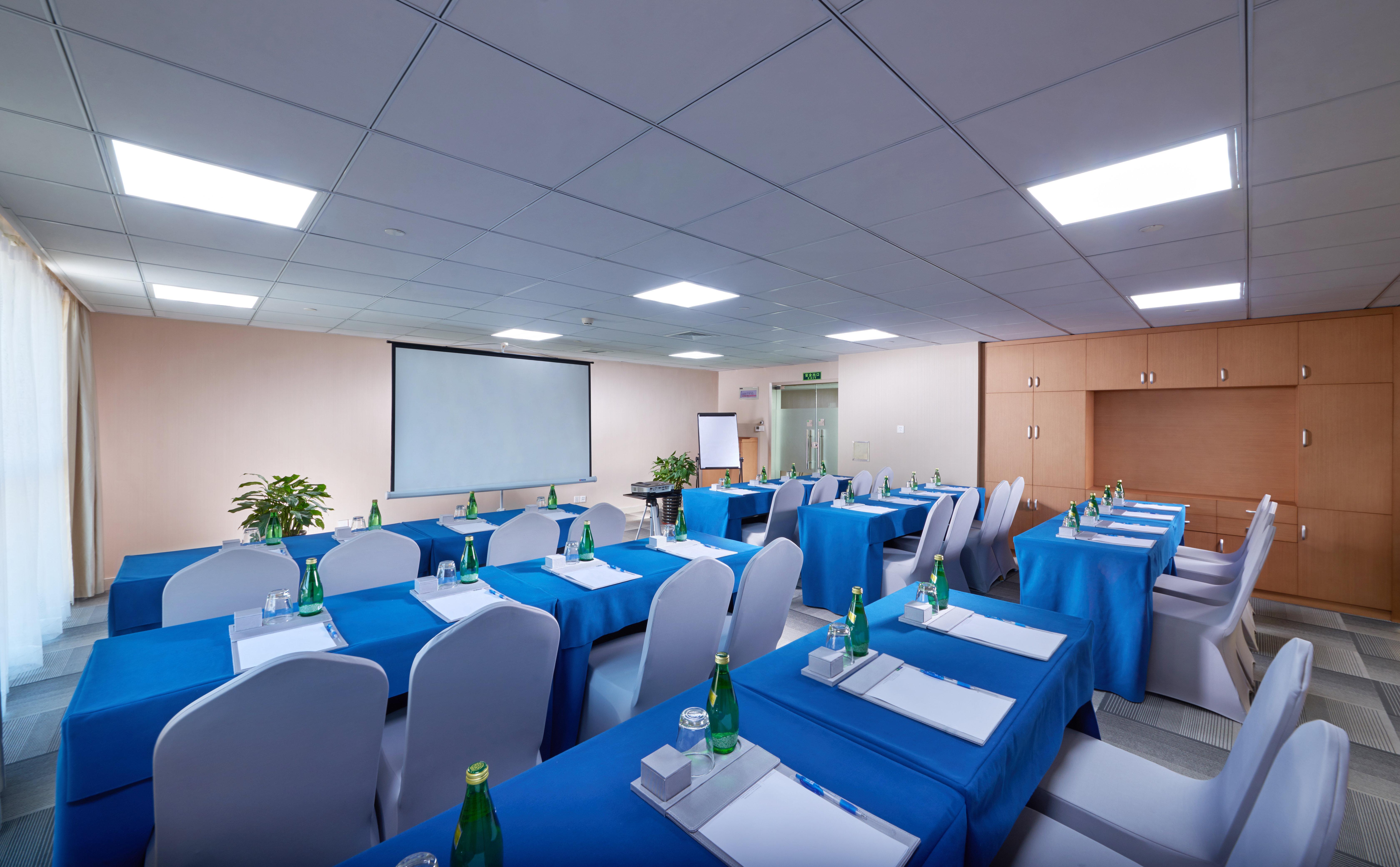 Holiday Inn Express Shanghai Jiading Industry Park By Ihg Buitenkant foto