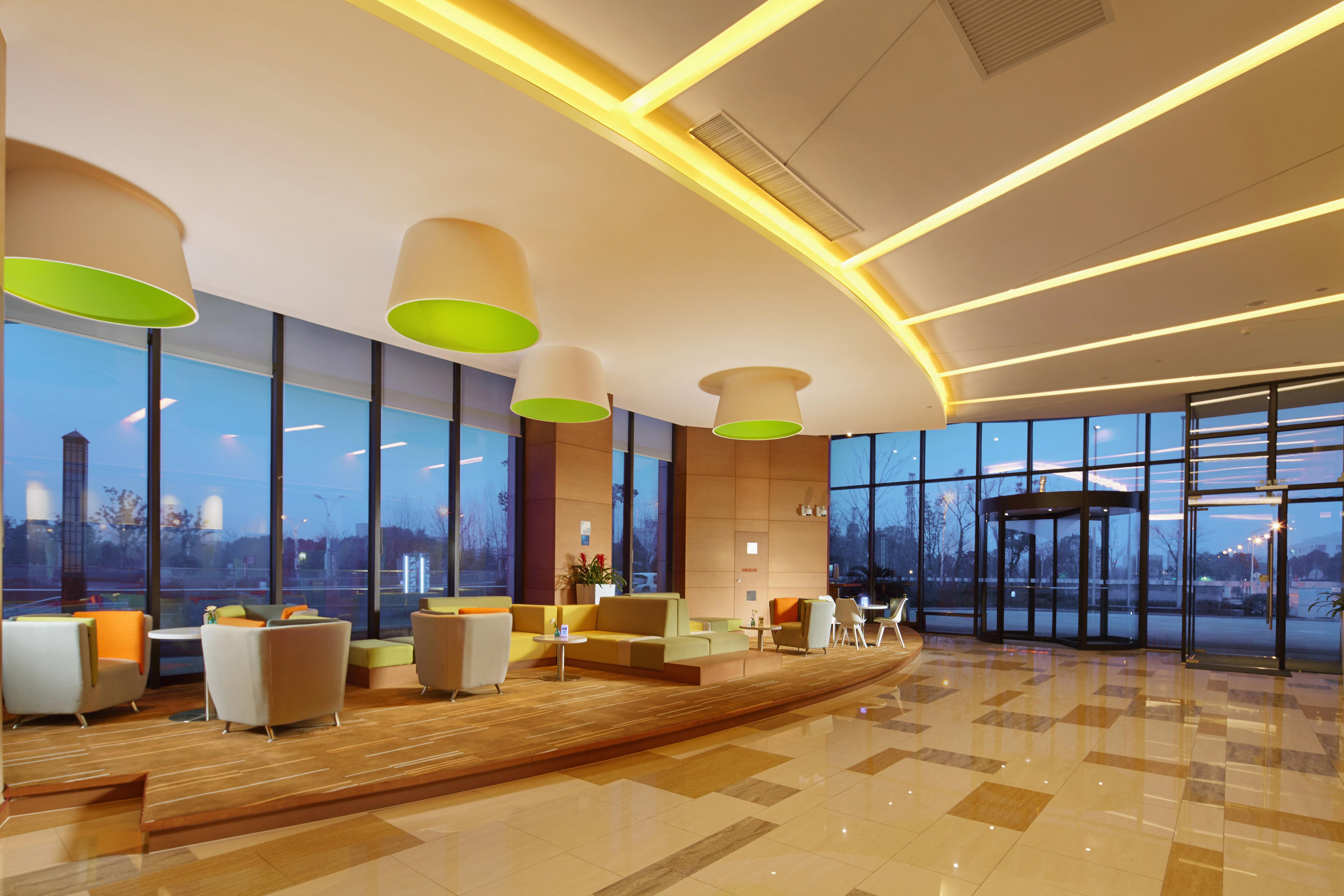 Holiday Inn Express Shanghai Jiading Industry Park By Ihg Buitenkant foto